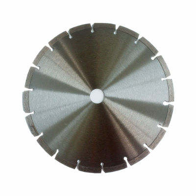 350×3.2/2.2×10×25.4×24T Huachang 14' Laser geschweißtes Granit-konkretes trockenes Ausschnitt-Diamond Saw Blade With Long-Leben
