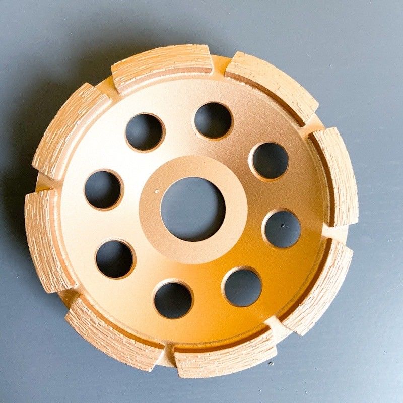 geschweißte 125×10T (30×5×7.2) ×22.23mm einzelne Reihe Diamond Cup Wheel For Concrete, Stein, harte Baumaterialien 5inch Laser